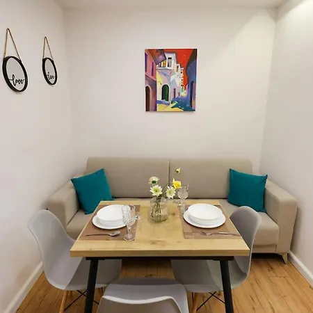 Apartment Magda 3 In Center *